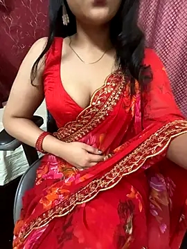 Snapshot of LuscousPussy chatting on 10/02/25, 06:26 LuscousPussy online show from 10/02/25, 06:26