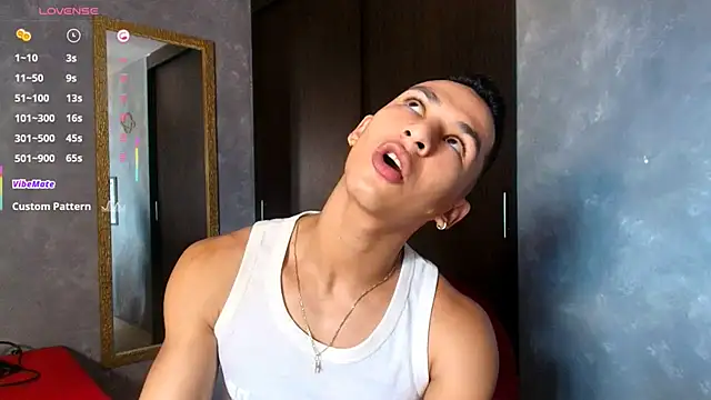 liuscast22 online show from 11/19/25, 04:07