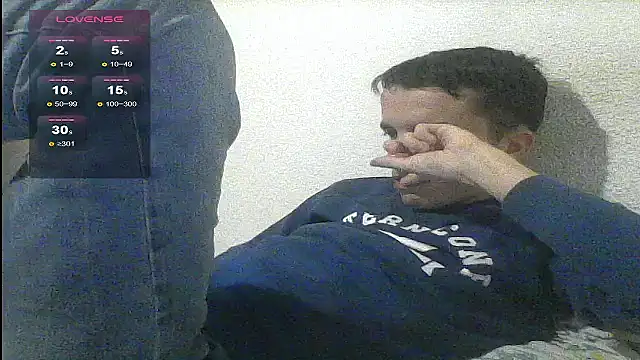 Snapshot of Tombgy07 chatting on 12/12/24, 08:21 Tombgy07 online show from 12/12/24, 08:21