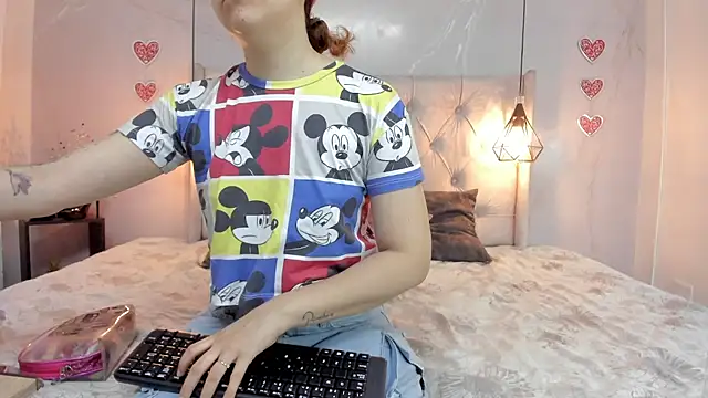 SakuraLee  online show from 04/01/26, 12:17