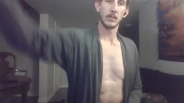 Snapshot of Dukeofmelrose421 chatting on 03/19/26, 04:27 Dukeofmelrose421 online show from 03/19/26, 04:27