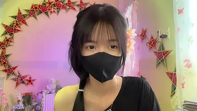 Snapshot of Your-Sunshine chatting on 09/26/25, 06:28 Your-Sunshine online show from 09/26/25, 06:28
