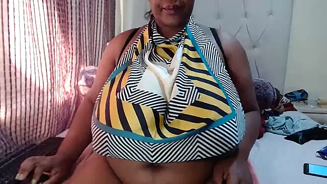 CHOCOLATEDARKBUSTYX online show from 04/04/26, 02:25