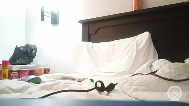 JunkieLiLMethWhore online show from 10/15/25, 05:51