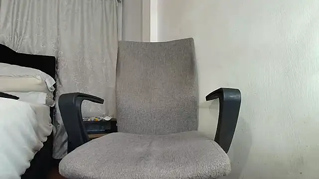 sam her online show from 03/22/25, 01:54