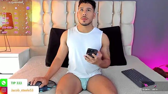 Snapshot of Jacob_Steele53 chatting on 09/19/25, 08:20 Jacob Steele53 online show from 09/19/25, 08:20