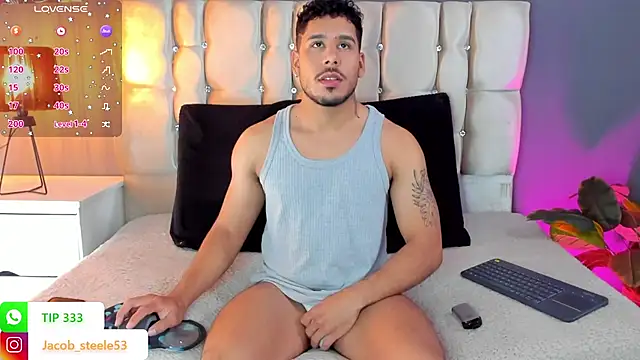 Snapshot of Jacob_Steele53 chatting on 09/23/25, 09:29 Jacob Steele53 online show from 09/23/25, 09:29