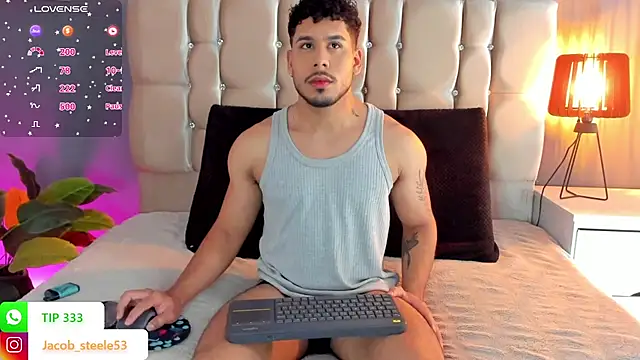 Snapshot of Jacob_Steele53 chatting on 11/18/25, 09:19 Jacob Steele53 online show from 11/18/25, 09:19