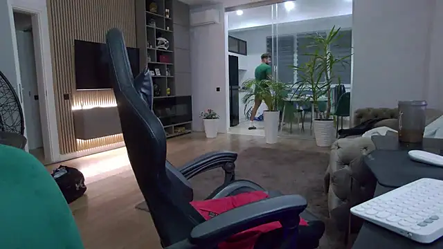 Snapshot of UbbeViking chatting on 02/26/25, 07:49 UbbeViking online show from 02/26/25, 07:49