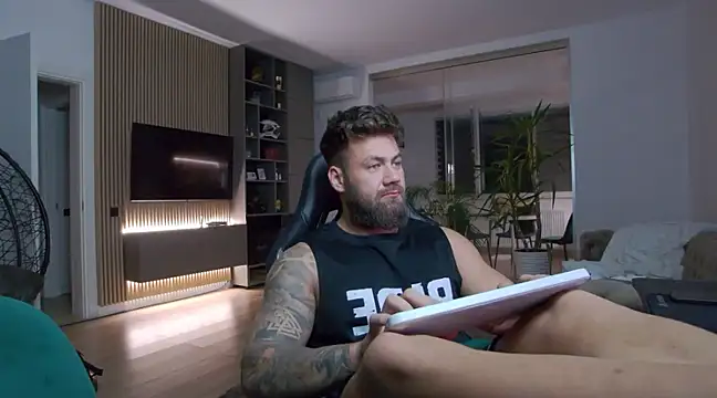 Snapshot of UbbeViking chatting on 03/15/25, 08:21 UbbeViking online show from 03/15/25, 08:21