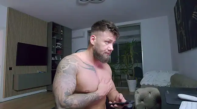 Snapshot of UbbeViking chatting on 03/17/25, 09:55 UbbeViking online show from 03/17/25, 09:55