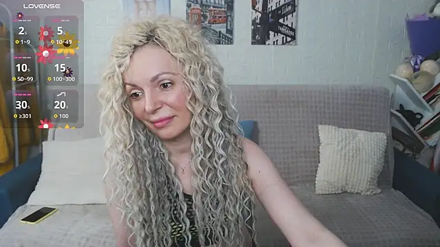 kiramarta online show from 11/24/25, 01:55