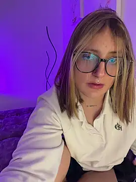 Megan lu2 online show from 02/25/26, 03:16