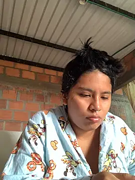 Snapshot of moncerrat_luna chatting on 12/06/24, 05:22 moncerrat luna online show from 12/06/24, 05:22