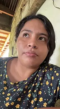 Snapshot of moncerrat_luna chatting on 12/10/24, 06:17 moncerrat luna online show from 12/10/24, 06:17