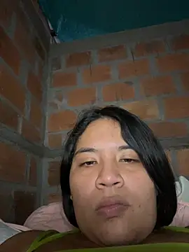 Snapshot of moncerrat_luna chatting on 01/31/25, 02:28 moncerrat luna online show from 01/31/25, 02:28