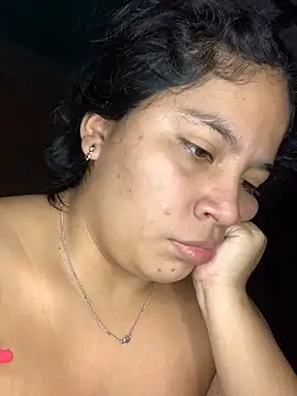 Snapshot of moncerrat_luna chatting on 02/03/25, 12:47 moncerrat luna online show from 02/03/25, 12:47