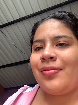 Snapshot of moncerrat_luna chatting on 03/11/25, 08:53 moncerrat luna online show from 03/11/25, 08:53