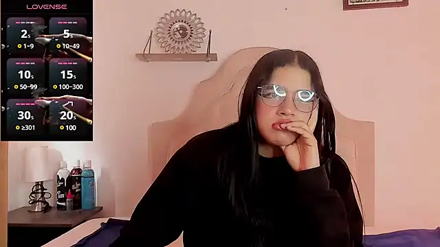 aliice walker  online show from 02/01/25, 04:33