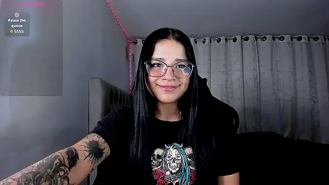 aliice walker  online show from 01/06/26, 10:56