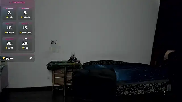 KitsuneRem online show from 12/07/24, 08:27