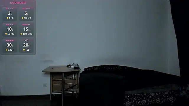 KitsuneRem online show from 10/02/25, 09:22