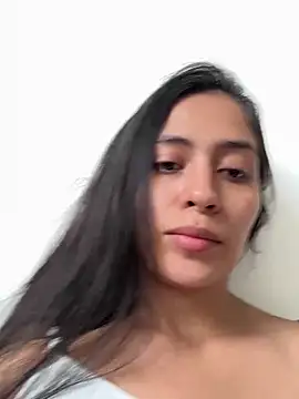 Snapshot of Sophie__Foxxx chatting on 03/20/25, 01:59 Sophie Foxxx online show from 03/20/25, 01:59