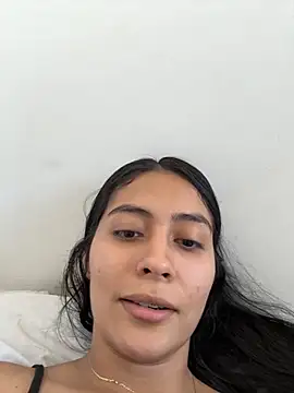 Snapshot of Sophie__Foxxx chatting on 10/05/25, 03:10 Sophie Foxxx online show from 10/05/25, 03:10