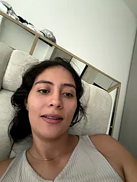 Sophie  Foxxx online show from 12/18/25, 03:29