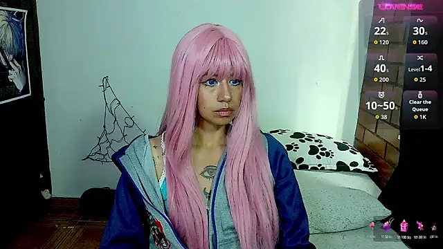 Roxanbunny1 online show from 10/23/25, 09:02