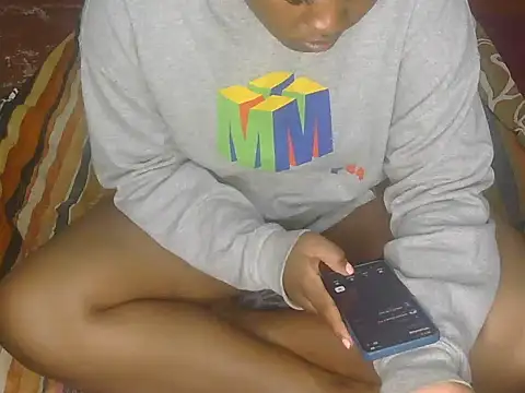 Pretty hazel online show from 04/13/26, 03:12