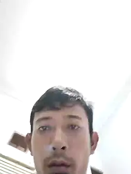 Dwirosebig online show from 01/28/25, 05:56