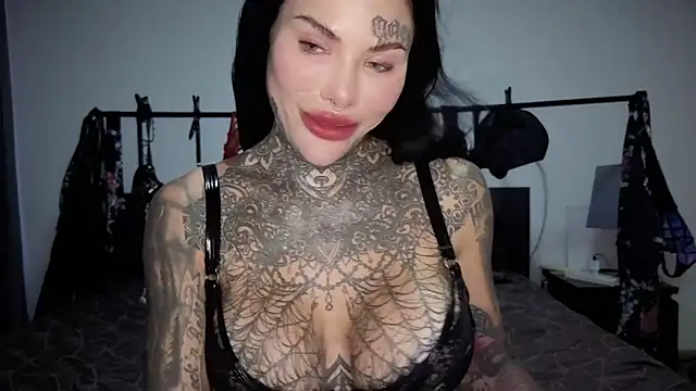 claudiacvc95 online show from 03/21/26, 08:19