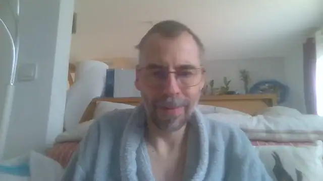 Snapshot of ptitcanard60600 chatting on 12/05/25, 01:52 ptitcanard60600 online show from 12/05/25, 01:52