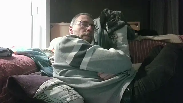 ptitcanard60600 online show from 03/30/26, 09:16