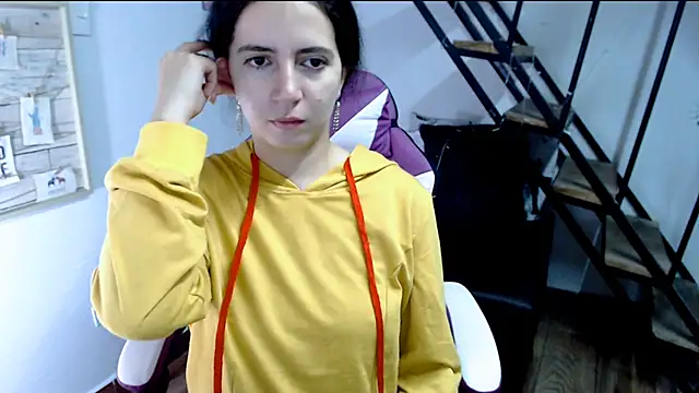 samantha baby  online show from 09/18/25, 06:10