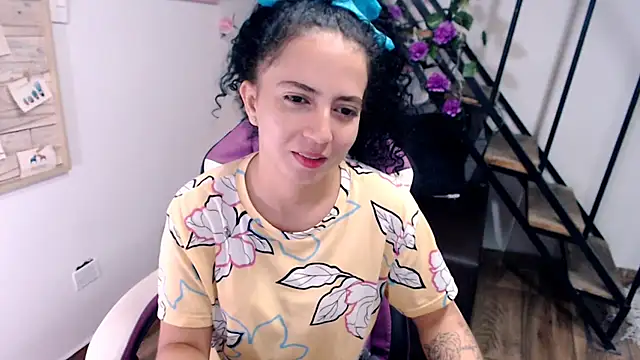 samantha baby  online show from 03/06/26, 06:15