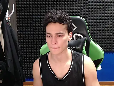 Curly Angel24 online show from 02/12/26, 11:22