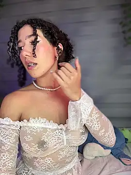 Snapshot of Lovely_Janeth chatting on 12/05/25, 01:58 Lovely Janeth online show from 12/05/25, 01:58