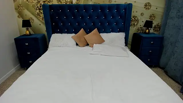 Katrina Minchels online show from 10/24/25, 09:38