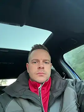 Snapshot of Danii0790 chatting on 11/08/25, 06:35 Danii0790 online show from 11/08/25, 06:35