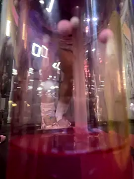 Snapshot of ari_sexy1 chatting on 12/17/25, 08:59 ari sexy1 online show from 12/17/25, 08:59