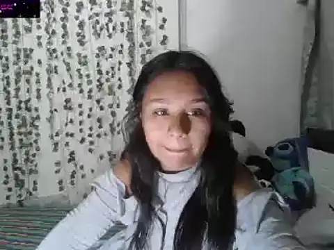 Snapshot of Charis_21 chatting on 12/24/24, 12:55 Charis 21 online show from 12/24/24, 12:55