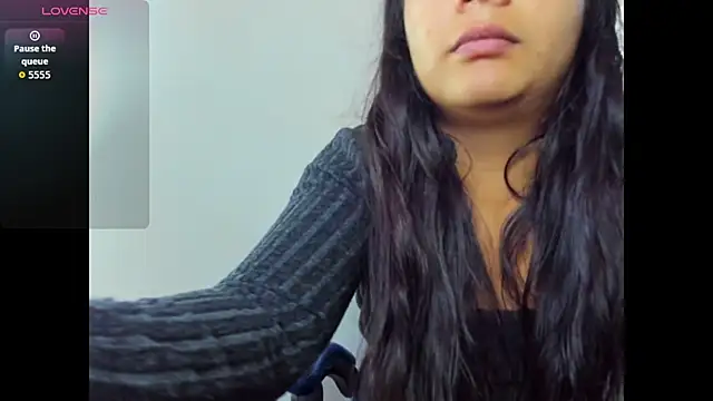 Snapshot of Charis_21 chatting on 09/11/25, 03:39 Charis 21 online show from 09/11/25, 03:39