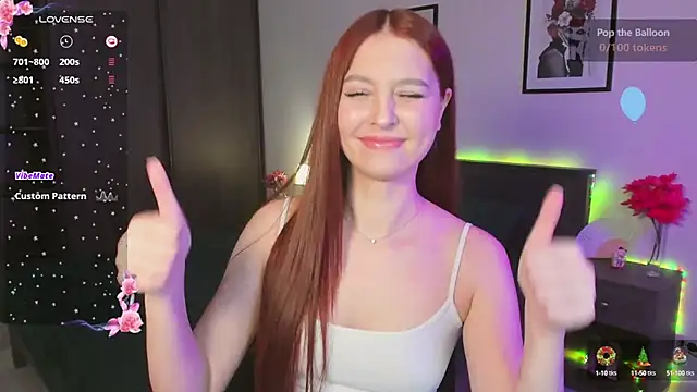 Snapshot of EleanorePeach chatting on 02/05/25, 12:49 EleanorePeach online show from 02/05/25, 12:49