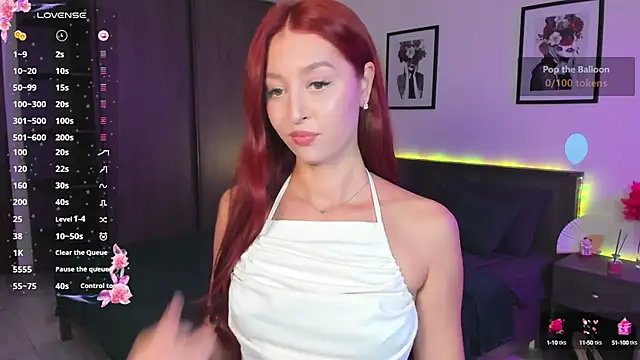 Snapshot of EleanorePeach chatting on 09/10/25, 01:11 EleanorePeach online show from 09/10/25, 01:11