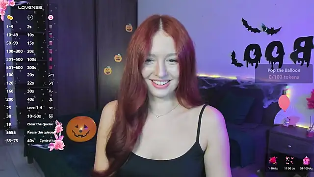 Snapshot of EleanorePeach chatting on 10/30/25, 12:17 EleanorePeach online show from 10/30/25, 12:17