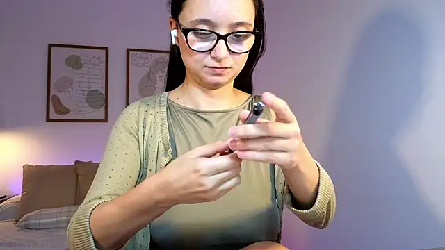 leyla babe online show from 12/18/24, 02:17