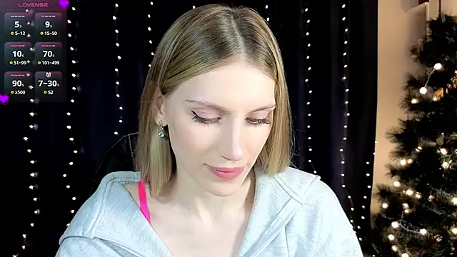 Snapshot of Lilianna_Just chatting on 01/02/25, 03:19 Lilianna Just online show from 01/02/25, 03:19