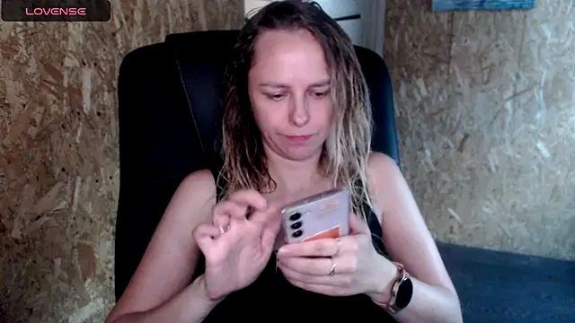 Snapshot of las_sweet chatting on 06/30/26, 03:57 las sweet online show from 06/30/26, 03:57